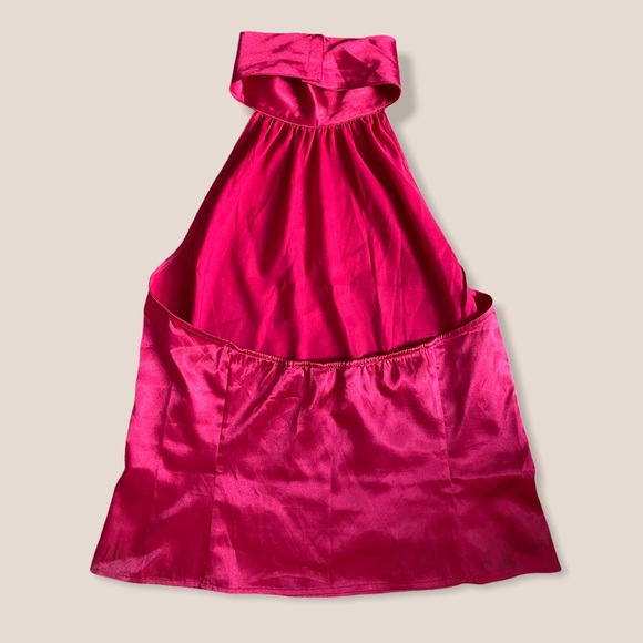 Cute red silky halter top - Picture 2 of 2
